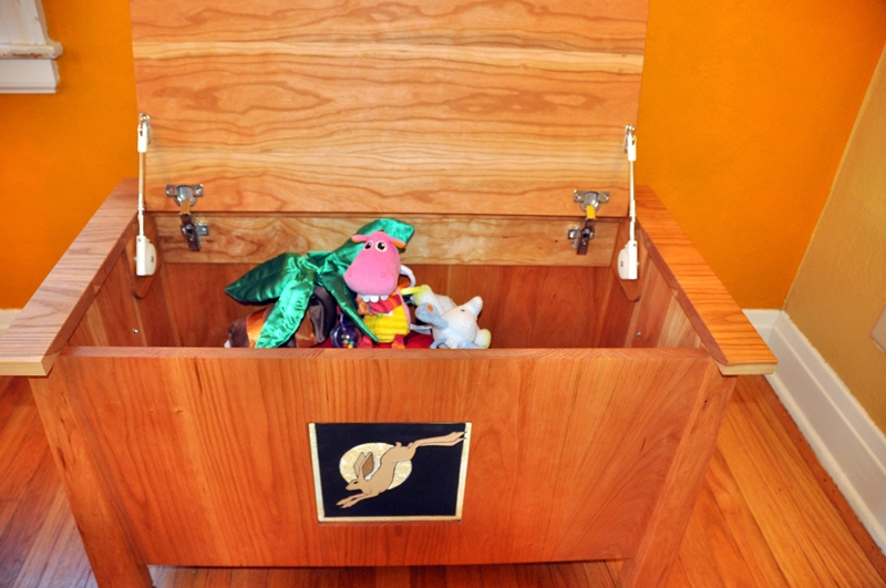 Toy chest inside view